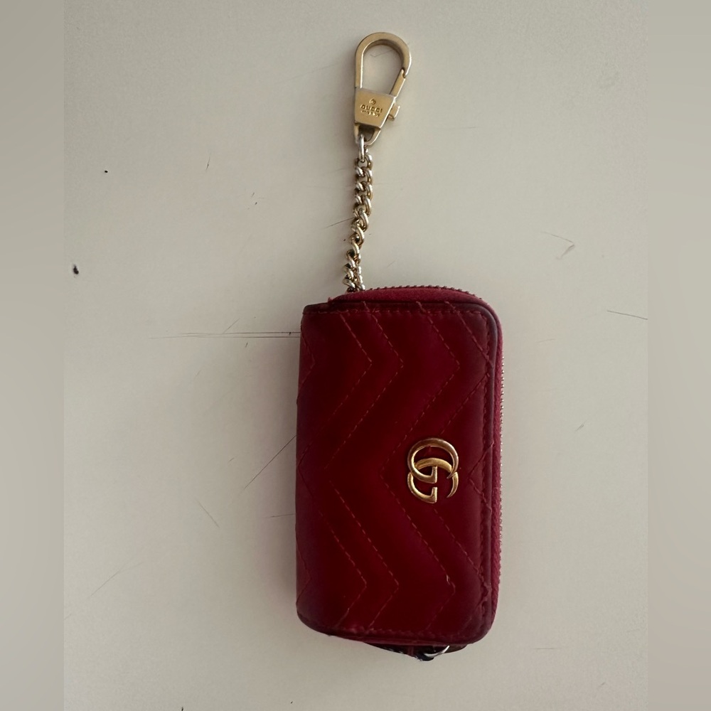 Gucci wallet keychain